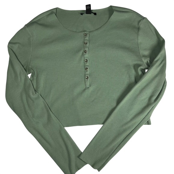 Forever 21 Tops - Forever 21 Ribbed Henley Crop Top Long Sleeve Sage Green Size Medium